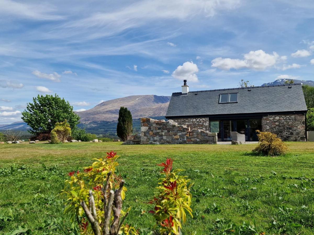 The Barn Villa Форт Уилям Екстериор снимка